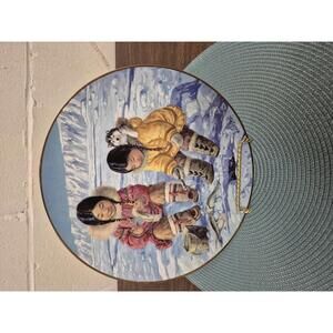 Nori Peter 'Patience' Decorative Plate - Arctic Spring Series